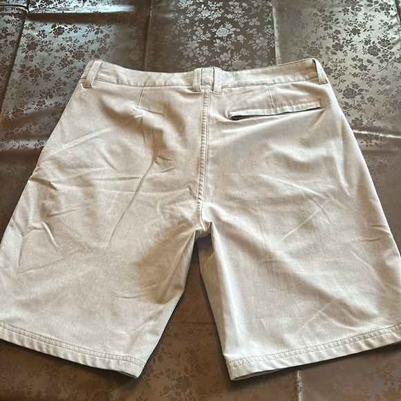 Men’s Quiksilver Amphibian Gray shorts, Sz 30, NICE!!! - Picture 2 of 7
